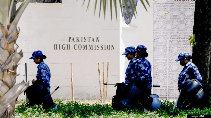 MEA Update: भारत ने पाक अधिकारी को घोषित किया अवांछित, 24 घंटे में देश छोड़ने का आदेश